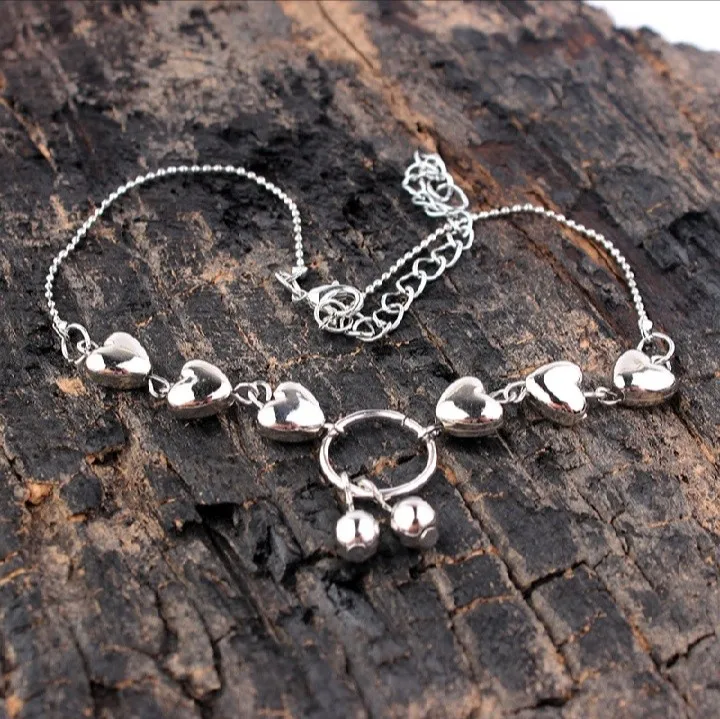 Charming%20Silver%20Love%20Heart%20Beaded%20Anklet%20%E2%80%93%20Fashionable%20Women%E2%80%99s%20Payel%20Nupur%20for%20Eid,%20Gift,%20or%20Casual%20Wear%20-%20Image%206