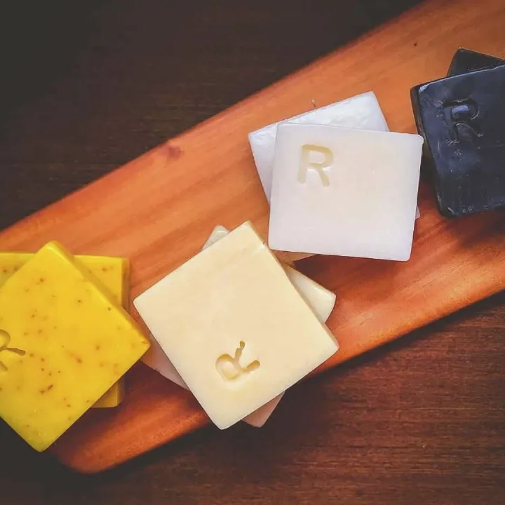 Ribana%20Saffron%20Goat%20Milk%20Soap%20110%20G%20Bar%20of%20Pure%20Goat%20Milk%20Soap%20for%20All%20Skin%20Types%20Enriched%20with%20Natural%20Ingredients%20-%20Image%206