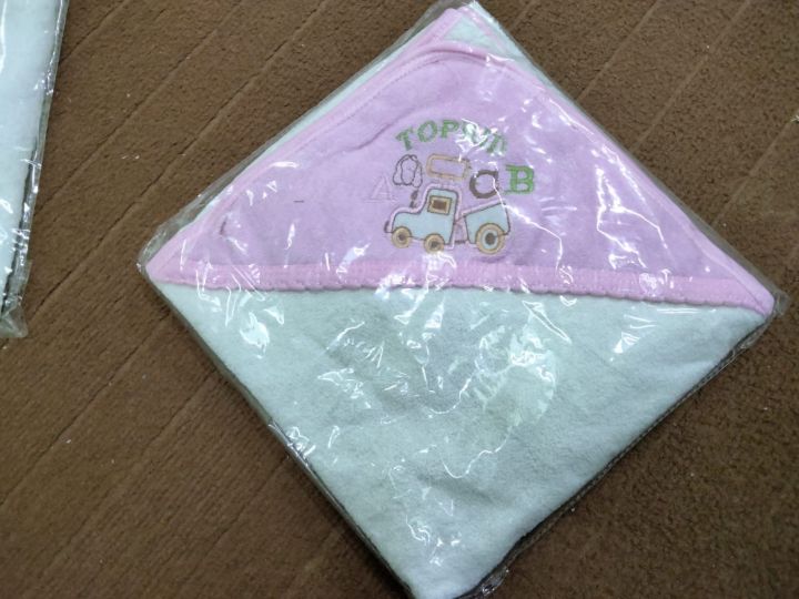 baby%20hooded%20bath%20towel%20best%20gift%20for%20new%20born%20baby%20-%20Image%205