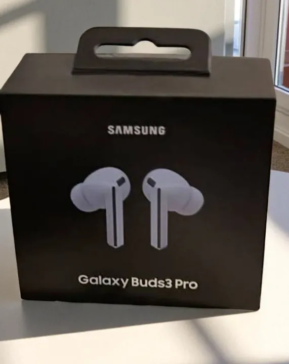Samsung%20Galaxy%20Buds%203%20Pro%20Japan%20Mastercopy%20-%20Image%204