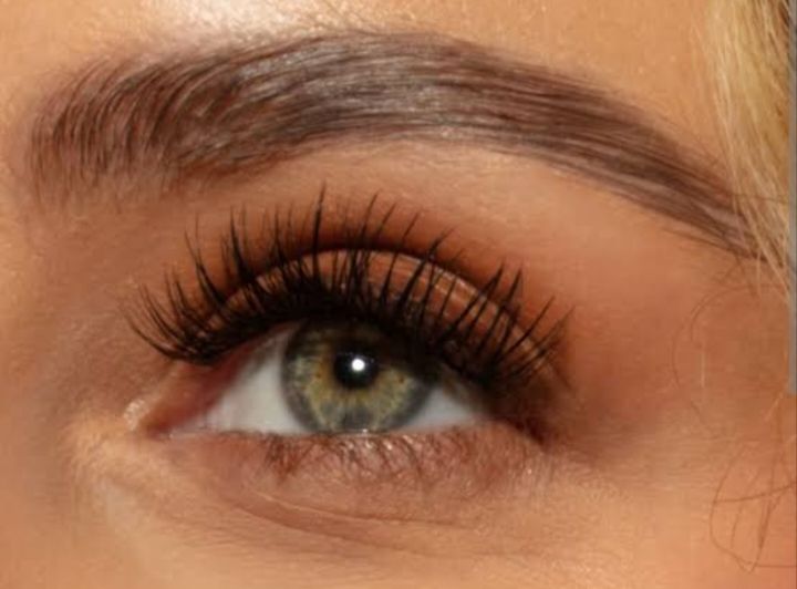 Eyelash%20Extension%20Flair%20Synthetic%20Mink%20Individual%20for%20Professional%20Eye%20Lash%20Extensions%20-%20Image%207