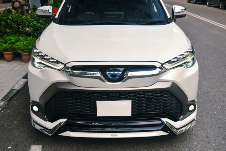Toyota%20Corolla%20cross%20front%20bumper%20moss%20sporty%20look%20high%20quality%20plastic%20nickle%20crome%20for%20cross%20car%20exterior%20decoration%20modification%20accessories%20Elite%20Auto%20BD%20exclusive%20Decoration%20modification%20accessories%20-%20Image%206
