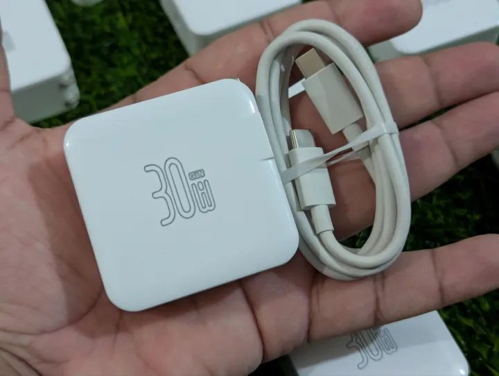 30%20Watt%20LG%20V60%20ThinQ%20Original%20Type%20C%20Charger%20with%20Type%20C%20Cable%20for%20Fast%20Charging%20Compatible%20with%20LG%20Velvet,%20LG%20Wing,%20Samsung,%20Google%20Pixel,%20Motorola,%20and%20More%20-%20Image%206