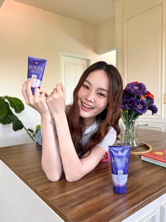 Rachi%20Body%20Bright%20UV%20Protection%20SPF50%20PA+++%20Sunscreen%20Skin%20Brightening%20-%2080g%20-%20Image%208