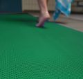 60 x 40 centimetre  Non-Slip Drainage Floor Mat, Swimming Pool Splash Matting Water Drain Flooring Mat, Commercial Wet Area Floor Mats for Restaurant Kitchen Bar. 