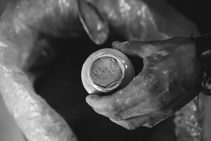 Aluminum%20Powder%20(100%20mesh)%20aluminum%20powder%20is%20used%20to%20mix%20in%20resin%20and%20epoxy%20resin%20to%20heat%20transfer.%20-%20Image%205