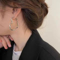 Trendy 1Pair Lovely Women Fashion Personality Exaggerated Hollow Heart Design Earring Cuff For Girl Birthday Jewelry Gift. 