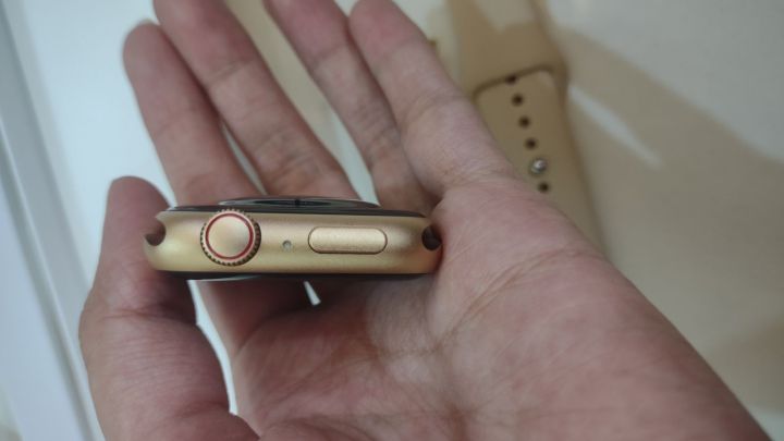 OALE%20OS7%20Smart%20Watch%201.85%20Large%20Screen%20Magnetic%20Attraction%20Wireless%20Charging%20Duol%20Motion%20Detection%20Mode%20Multiple%20App%20-%20Image%206