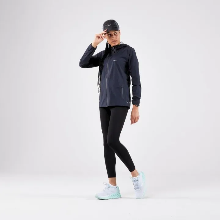 Kiprun%20adjustable%20running%20rain%20hat%2055-63%20m%20(Running%20rain%20cap%20black%20adjustable%2055-63%20cm)%20-%20Image%207