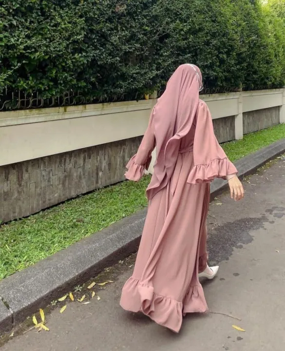 New%20Arabic%20Design%20Abaya%20With%20Beautiful%20Color%20And%20Fabric%20-%20Image%202