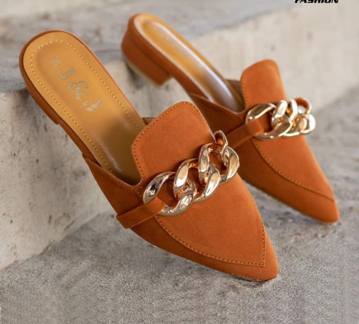 Girls%20Fashionable%20Chain%20Design%20Semi%20Heel%20Half%20Shoes%20-%20Image%202