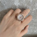 Fashion trend men and women with the same ring watch new creative couple finger watch. 