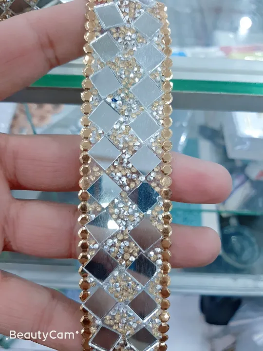 ((OUTSTANDING%20DESIGN))%20MIRROR%20LACE.1%20Gaz(per%20yads)%201.4%20SIZE.FOR%20CLOTH%20-%20Image%203