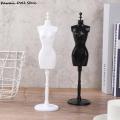 1Set 1:6 Dollhouse Miniature Mannequin Coat Hanger Skirt Support Wedding Mannequin Stand Humanoid Model Toy.