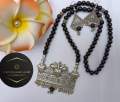silver and black color combination square design beautiful garland for women.