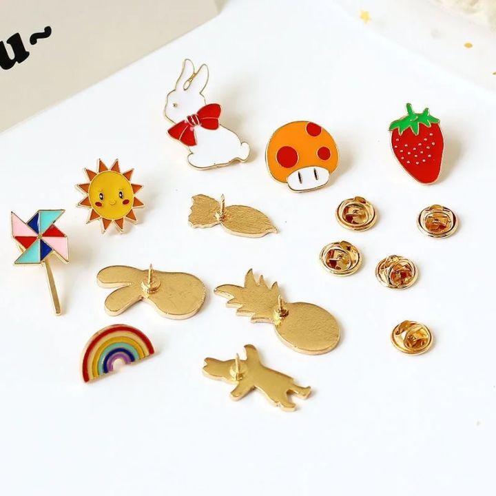 10-100PCS%20Enamel%20Badges%20Diversity%20Random%20Badges%20Animals%20Plants%20Metal%20Pins%20For%20Backpack%20Clothes%20Bag%20Hat%20Decor%20Jewelry%20Accessories%20-%20Image%204