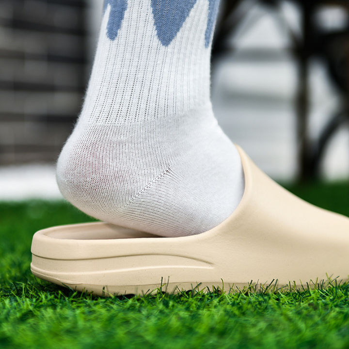 Summer%20Women%20Slippers%20Men%20Sandals%20Casual%20Beach%20Shoes%20Soft%20Bottom%20Slides%20Thick%20Platform%20EVA%20Anti-Slip%20Home%20Slippers%20-%20Image%204