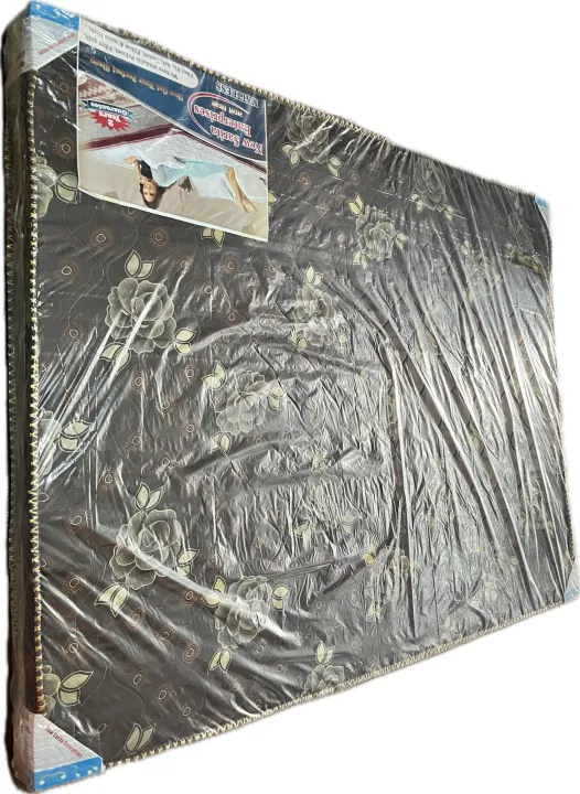 Coir%20Mattress%20Made%20With%20Fine%20Quality%20Materials%20and%20Luxury%20Coir%20For%20Comfortable%20Sleep%20and%20Durable%20as%20well%20-%20Image%203