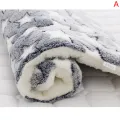 Soft Fluffy Pet Dog Blanket Cute Star Printing Pet Mat Warm Breathable Skin Friendly Cats And Dogs Bed Blanket Pet Supplies. 