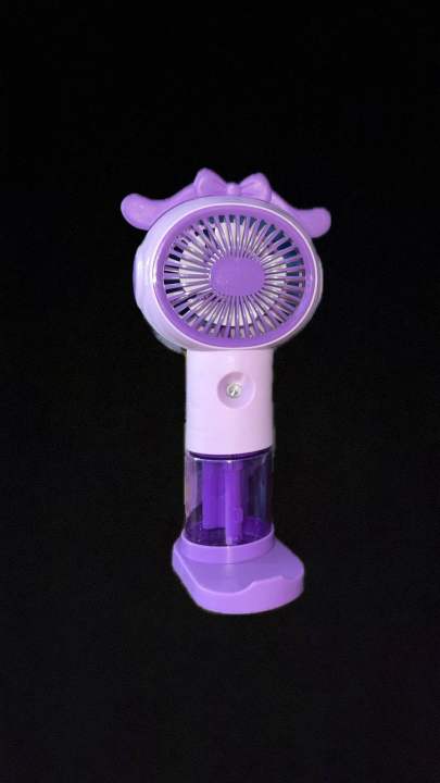 2%20in%201%20Portable%20Mini%20Humidity%20Fan%20With%20Water%20Humidity%20Noiseless%20Hand%20Fan%20Lightweight%20Portable%20Handheld%20Mist%20Fan%20Cooling%20Misting%20Fan%20USB%20Rechargeable%20Fan%20For%20Kids,Adults,Home,Outdoor%20-%20Image%208