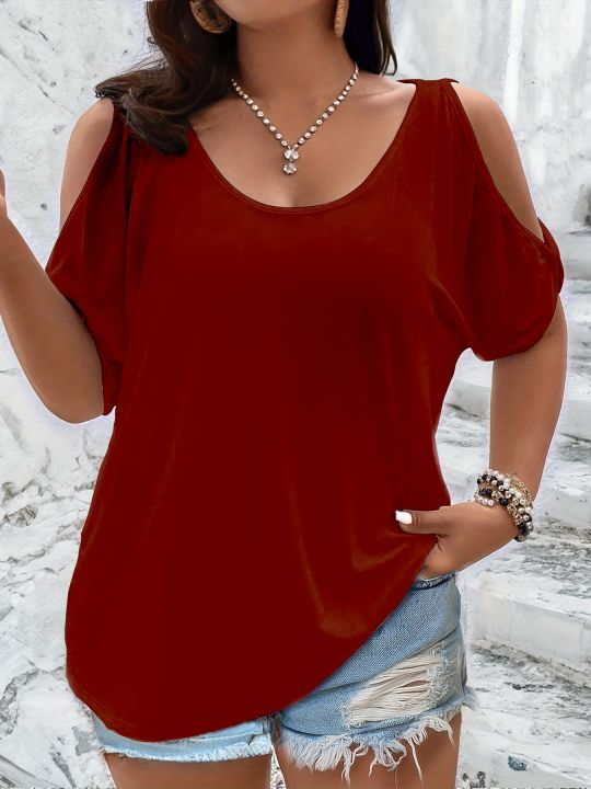 Plus%20Size%20Cold%20Shoulder%20T-Shirt%20for%20Women%20Casual%20Loose%20Fit%20Summer%20Top%20with%20Trendy%20Cutouts%20-%20Image%204