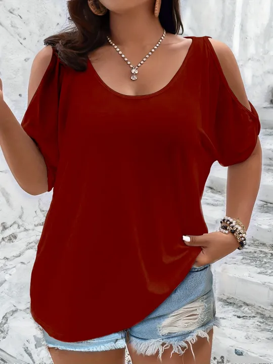 Plus%20Size%20Cold%20Shoulder%20T-Shirt%20for%20Women%20Casual%20Loose%20Fit%20Summer%20Top%20with%20Trendy%20Cutouts%20-%20Image%204