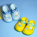 Summer Children's Clogs With Fun Charms Boys And Girls Lightweight Garden Shoes Beach Slippers Suitable For Indoor And Outdoor.