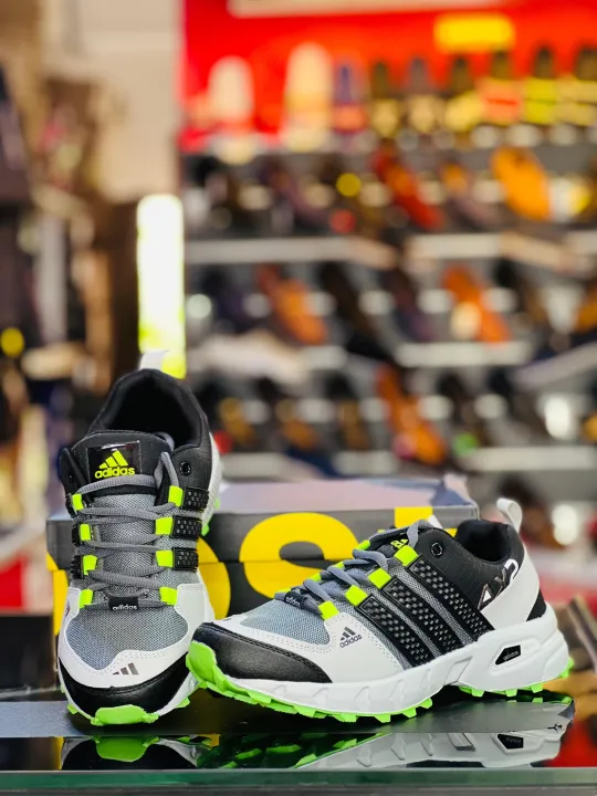 Adidas%20Sport%20Shoes%20For%20Men%20-%20Image%202