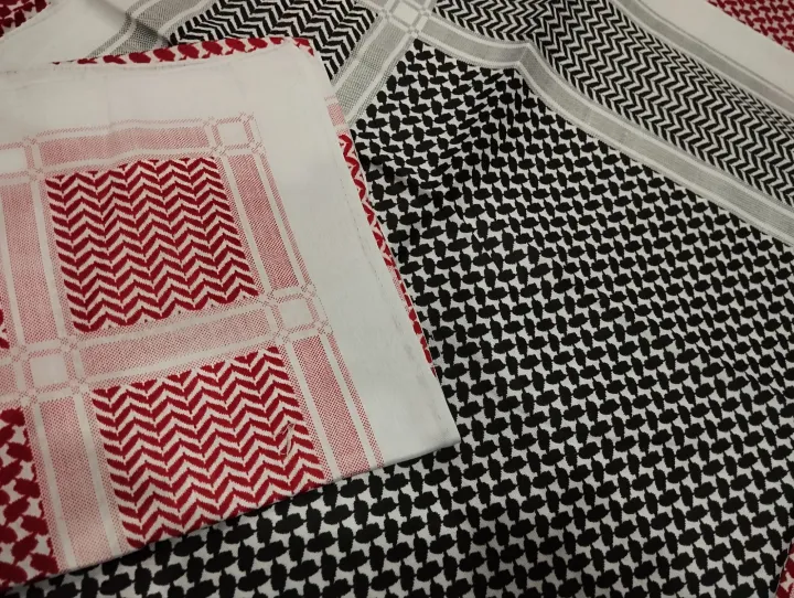 Palestine%20romal,shemagh,print%20romal%20yasir%20arfat,%20Arabic%20muffler%20for%20unisex%20-%20Image%202