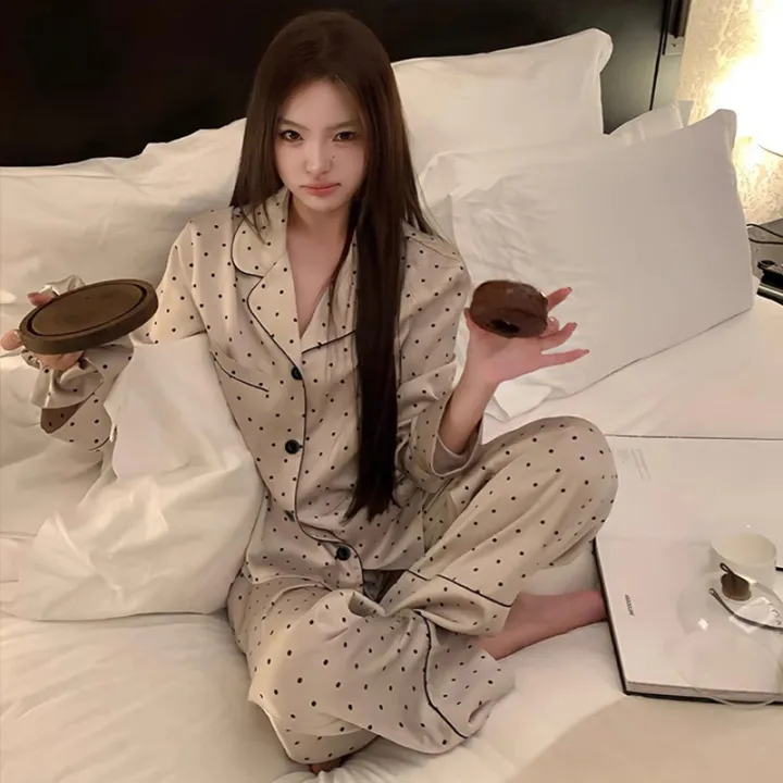 French%20High%20Sense%20of%20Sleepwear%20Women%20Spring%20and%20Fall%20New%20Simple%20Polka%20Dot%20Long-Sleeved%20Long%20Pants%20Ice%20Silk%20Homewear%20Fashion%20Suit%20-%20Image%204