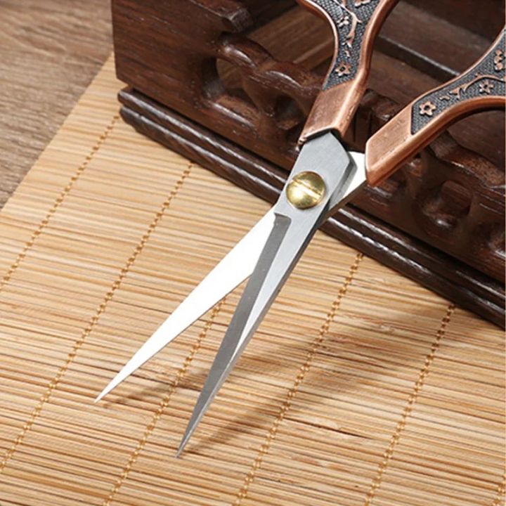 1PC%20Sewing%20Scissors%20Stainless%20Steel%20Retro%20Embroidery%20Tailor%20Scissors%20Dressmaker%20Shears%20Fabric%20Cutter%20DIY%20Sewing%20Accessories%20-%20Image%206