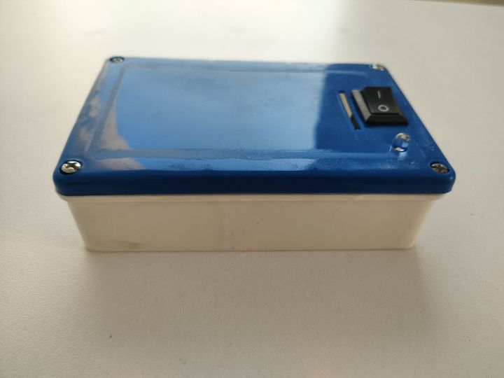 DIY%20Project%20Plastic%20Box%20With%20On%20Off%20Switch%20And%20LED%20Indicator%20Light%20For%20Power%20bank%20emergency%20light%20dc%20Changeover%2012v%20lithium%20battery%20and%20multipurpose%20Project%20-%20Image%203