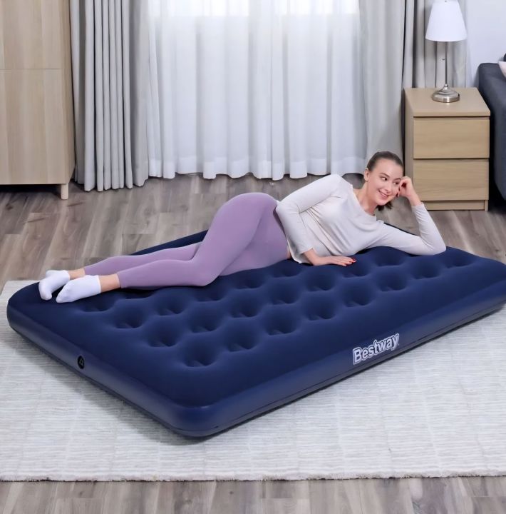 Bestway%20Air%20Mattress%20With%20Pump%20203%20%C3%97%20152%20%C3%97%2022%20cm%20%7C%20Double%20Size%20Inflatable%20Bed%20-%20Image%203