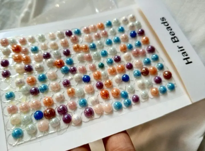 A%20Complete%20pack%20of%20Sticky%20Hair%20Beads%20for%20Hair%20Styles%20Special%20Gift%20for%20Baby%20Girls%20-%20Image%205