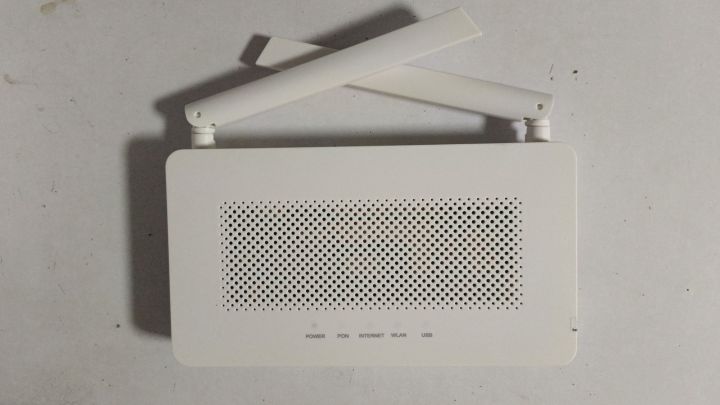 Huawei%20HG%208546M%20XPON%20Fiber%20Optic%20Router%205dBi%20Antinna%20-%20Image%208