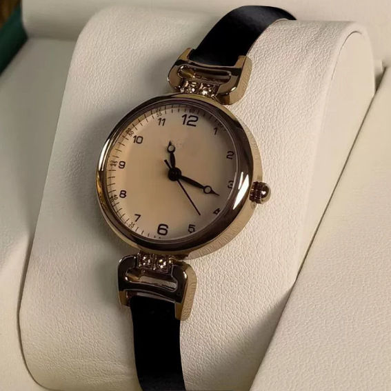 Chinese%20stylish%20Imported%20Watch%20for%20women%20-%20Image%204