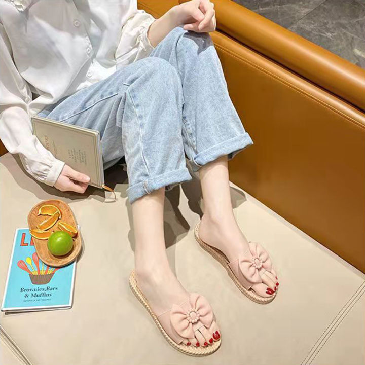 2025%20New%20Women's%20Fashion%20Slides%20-%20Versatile%20Low/Medium%20Heel%20Slippers,%20Thick%20Sole%20Non-Slip%20Sandals%20for%20Indoor%20&%20Outdoor%20Wear%20-%20Image%205