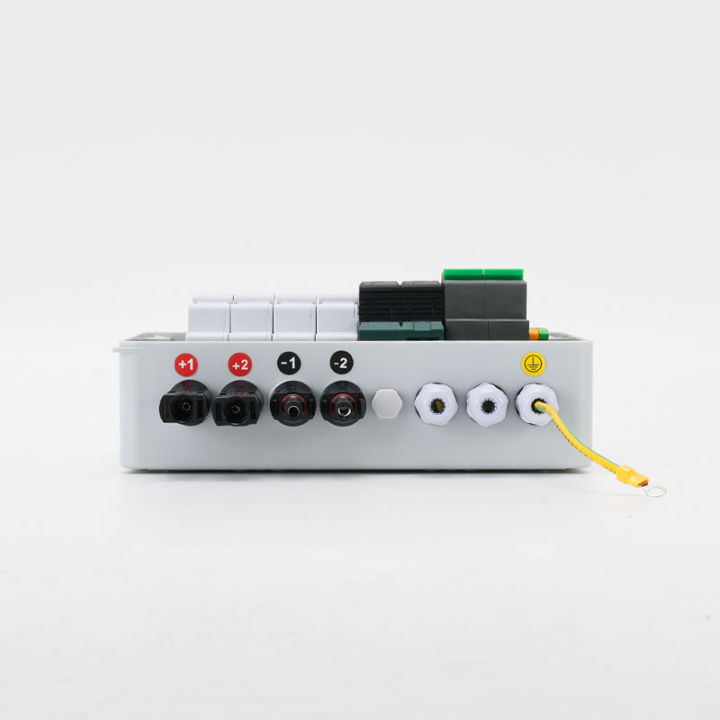 2%20in%201%20out%20DC%20600V%20Solar%20photovoltaic%20PV%20Combiner%20Box%20With%20Lightning%20Protection%2032A%20Fuse%20MCB%20SPD%20Waterproof%20IP65%20Distribution%20-%20Image%205