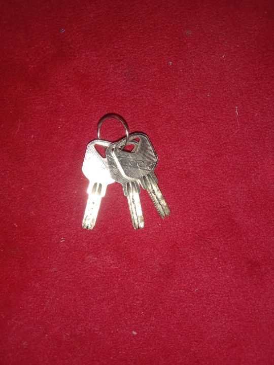 MOTORCYCLE%20SIDE%20LOCK%20(NO%20NEED%20TO%20WELDING),%20BLACK%20COLOR%20L%20KEY%20LOCK,%20BIKE%20PUSH%20LOCK,%20ANTI%20THEFT%20HANDLE%20LOCK,%20BIKE%20UNBREAKABLE%20LOCK#%20bike%20CD%20&%20125%20handle%20lock%20.%20#%20push%20lock%20.%20#%20bike%20safety%20lock%20#%20anti%20thief%20lock.%20-%20Image%208