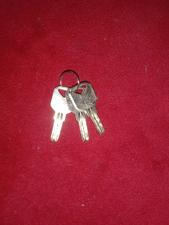 MOTORCYCLE%20SIDE%20LOCK%20(NO%20NEED%20TO%20WELDING),%20BLACK%20COLOR%20L%20KEY%20LOCK,%20BIKE%20PUSH%20LOCK,%20ANTI%20THEFT%20HANDLE%20LOCK,%20BIKE%20UNBREAKABLE%20LOCK#%20bike%20CD%20&%20125%20handle%20lock%20.%20#%20push%20lock%20.%20#%20bike%20safety%20lock%20#%20anti%20thief%20lock.%20-%20Image%208