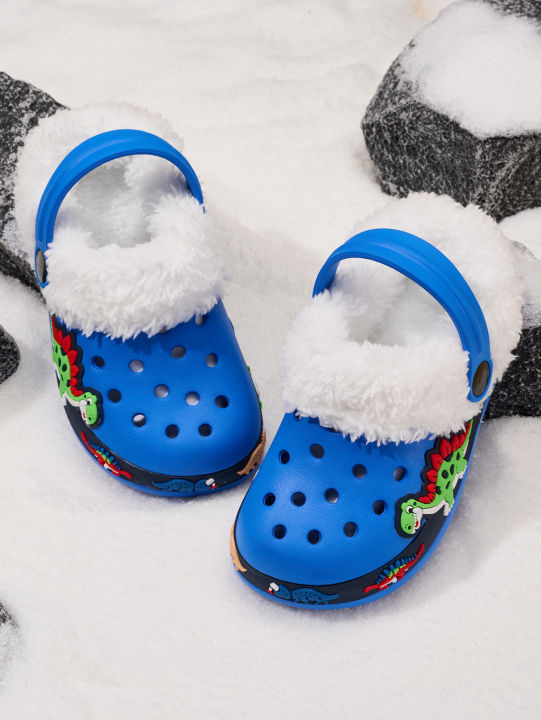 Autumn%20and%20winter%20fashion,%20casual%20and%20comfortable,%20men's%20and%20women's%20home%20with%20plush%20warm%20hole%20shoes%20-%20Image%205