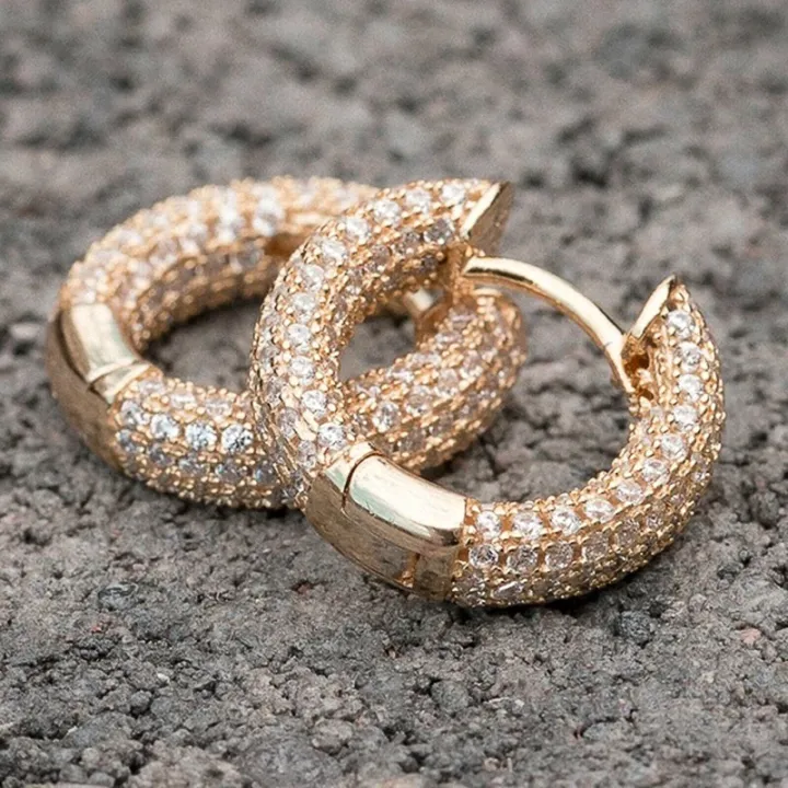 Huitan%20Luxury%20Women%20Small%20Hoop%20Earrings%20Dazzling%20Micro%20Paved%20CZ%20Stones%20Versatile%20Female%20Accessories%20High%20Quality%20Fashion%20Jewelry%20-%20Image%203