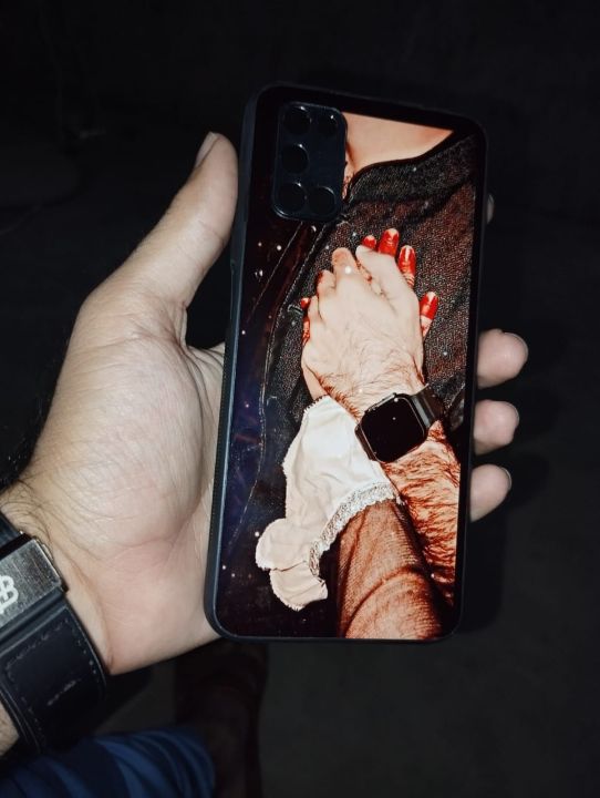 Customizable%20Ultra%20Glossy%20Mobile%20Back%20Cover%20-%20Personalized%20Design,%20Photos,%20and%20Name%20-%20Image%203