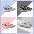Tsion hot 3D shark slippers to wear and not hurt the feet of course fashion summer in the chic. All colors are beautiful. Don't miss out.. 