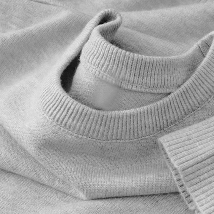 Men's%20Long%20Sleeve%20Knit%20Pullover%20Sweater%20Classic%20Crewneck%20Sweater%20Soft%20Casual%20Sweaters%20Lightweight%20Solid%20Color%20Sweater%20Men%20-%20Image%204