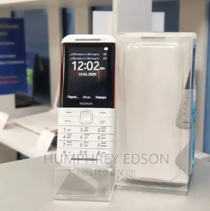 Nokia%205310%20big%20lcd%20-%20Image%202