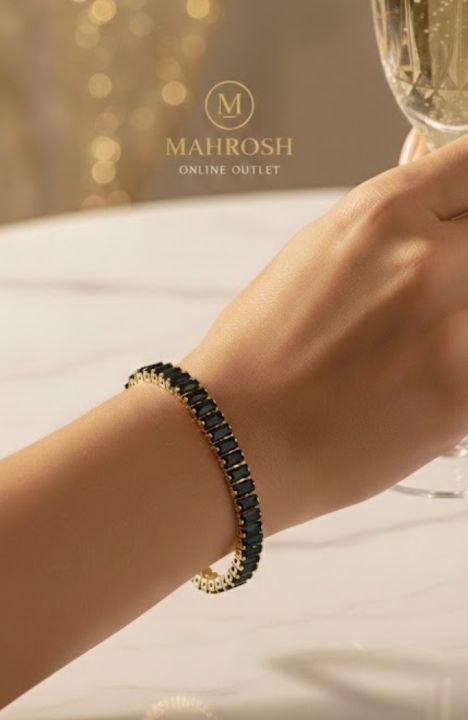 Luxury%20Baguette%20Cut%20Crystal%20Bracelet%20for%20Women%20-%20Elegant%2018K%20Gold%20Plated%20Tennis%20Bracelet%20-%20Red,%20Black%20&%20Champagne%20Colors%20-%20Image%207
