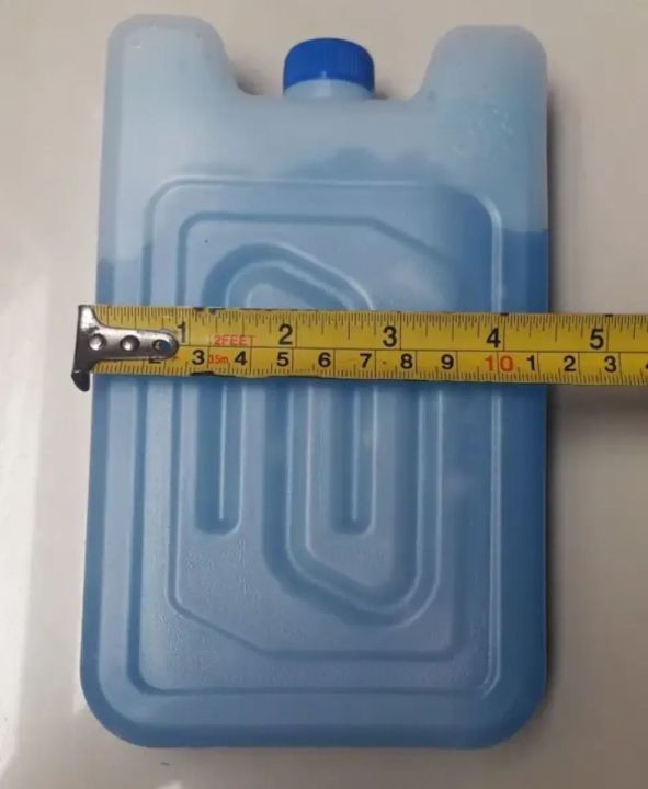 Ice%20pack%20bottle%20for%20ice%20box%20air%20coolers,%20ac%20cooler%20and%20dc%20cooler,%20refreezable%20icepack,%20Cooling%20refrigerant%20-%20Image%207