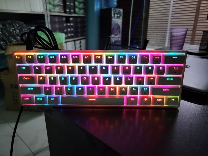 AK61%20Hot%20Swappable%20Mechanical%20Keyboard%2060%25%20Layout,%20Hot%20Swappable%20keys%20easy%20to%20reinstall%20Keys,%20Blue%20Switches,%20-%20Image%204