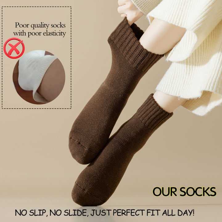 3%20Pairs%20Women's%20Plush%20Socks%20Winter%20Thermal%20Fleece%20Lined%20Maternity%20Sleep%20Socks%20Non-Slip%20Grippers%20Soft%20Crew%20Socks%20For%20Cold%20Weather%20-%20Image%203